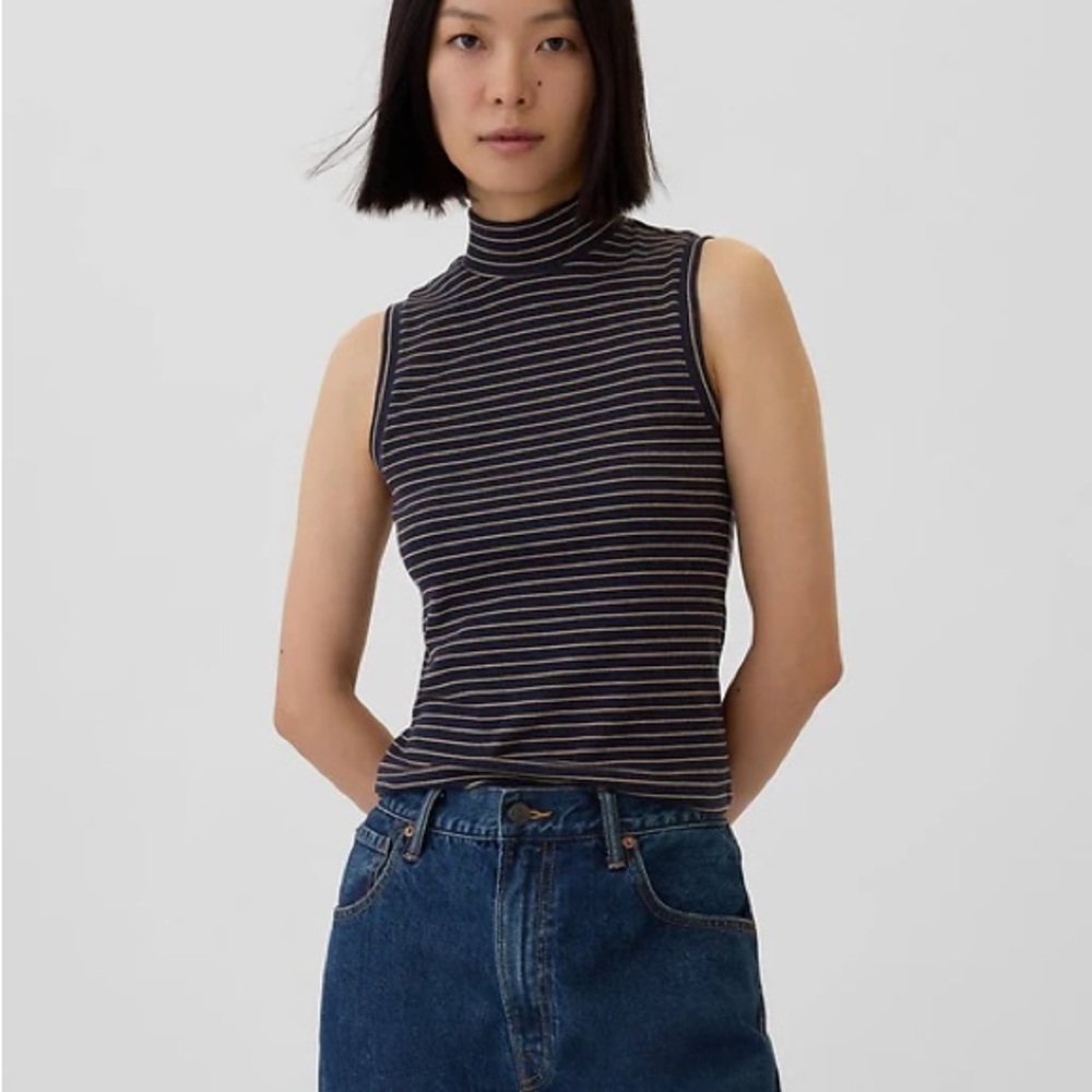 Striped Sleeveless Turtleneck Tank Top